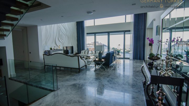 Luxusvilla mit Panoramablick