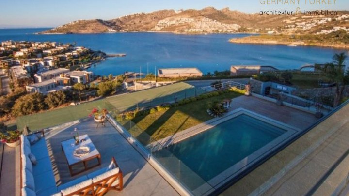 Luxusvilla mit Panoramablick