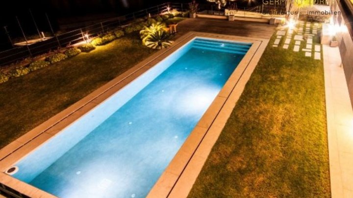 Luxusvilla mit Panoramablick
