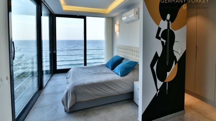 Atemberaubendes Anwesen mit 10 Strandresidenzen zu Verkaufen