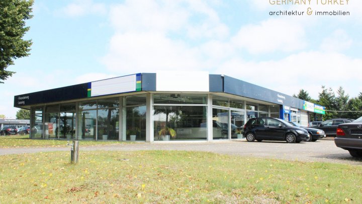 Voll ausgestattetes Autohaus zwischen drei Großstädten und inmitten bekannter Freizeitattraktionen
