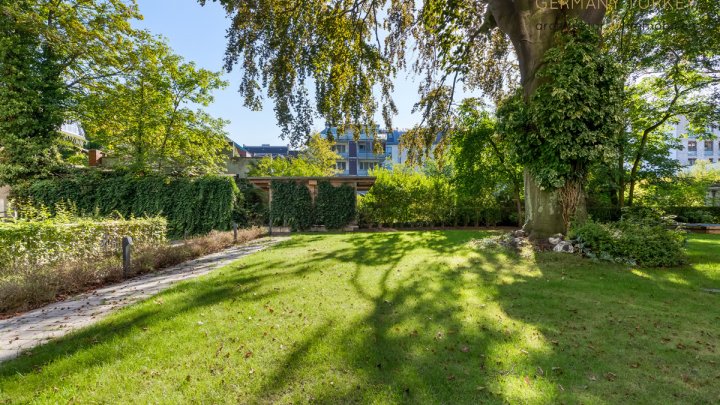 An der Alster - Wohnen und arbeiten an einer von Hamburgs besten Adressen