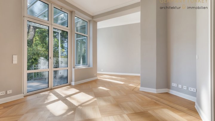 An der Alster - Wohnen und arbeiten an einer von Hamburgs besten Adressen