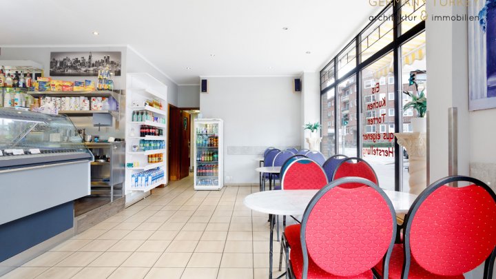 Ein Traum wird wahr: Ihr eigenes prämiertes Eiscafé mitten in Hamburg wartet auf Sie!