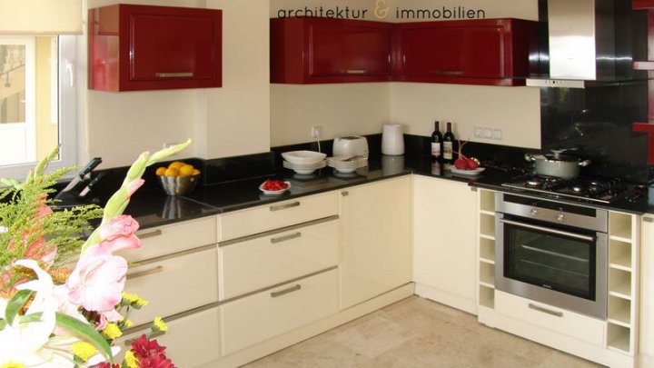 Villen mit atemberaubenden Blick in Luxusresidenz
