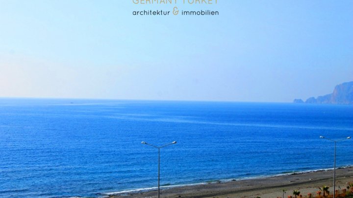 Strandnahe Wohnungen und Penthäuser mit Meerblick